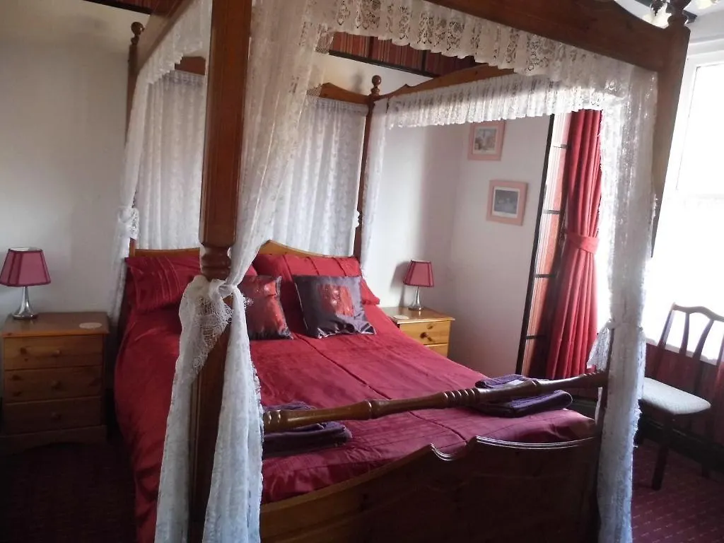 Happy Days Guesthouse بريدلينغتون